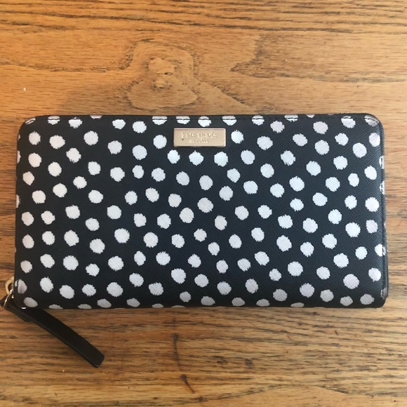 kate spade Handbags - kate spade Musical Dot Wallet